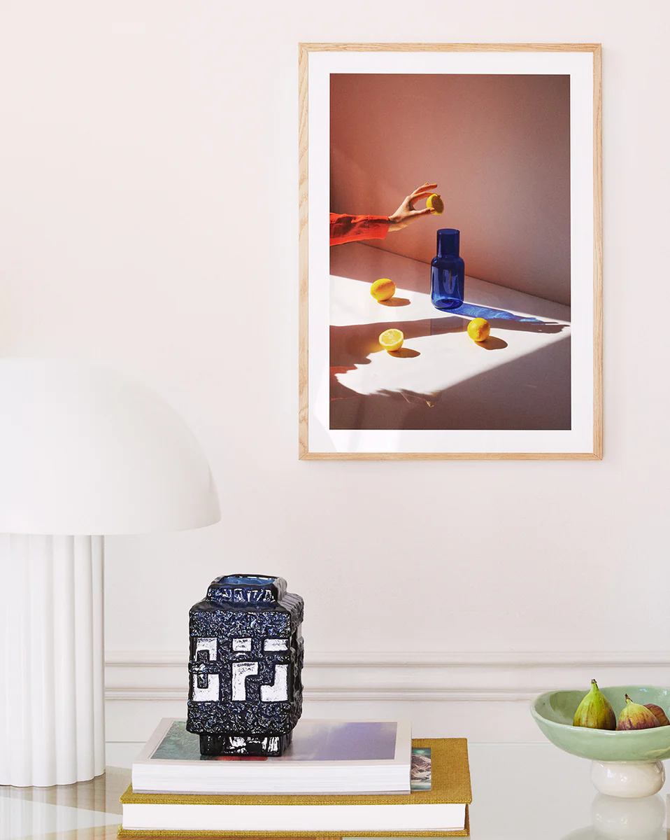 Mondays Suck, but Lemonade is Good! Poster